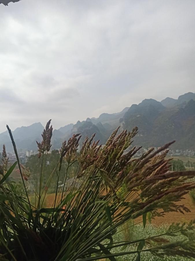Dong Van Hmong Homestay Exteriör bild