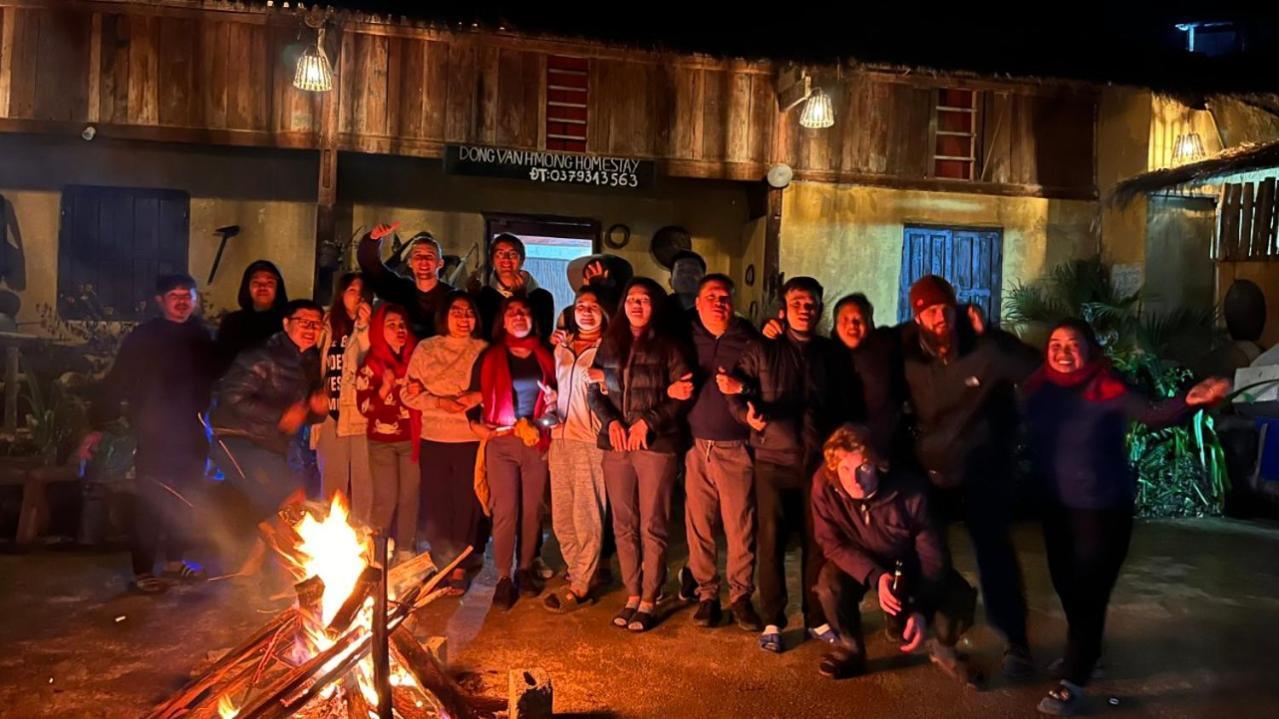 Dong Van Hmong Homestay Exteriör bild