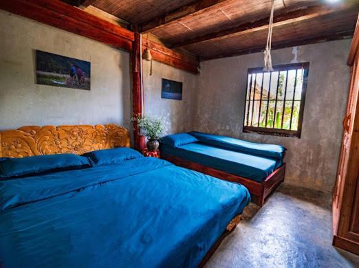 Dong Van Hmong Homestay Exteriör bild